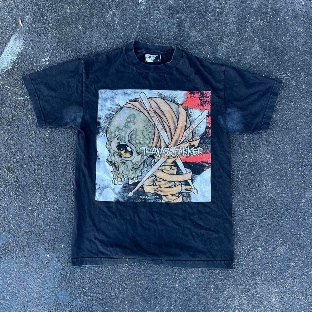 Famous Stars PusHead X Travis Barker graphic Shirt size M